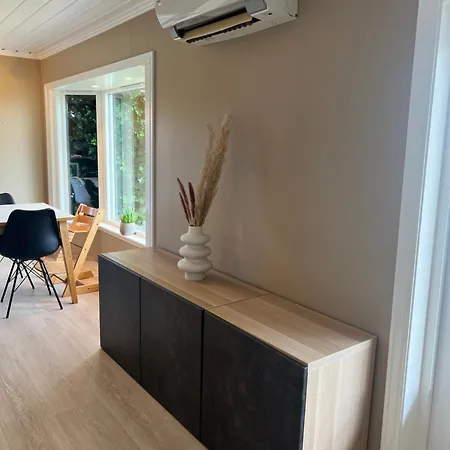 Sentral Enebolig Pa Lura Med Jacuzzi! Vakantiehuis Stavanger