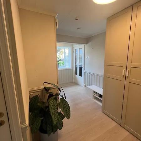 Sentral Enebolig Pa Lura Med Jacuzzi! * 斯塔万格